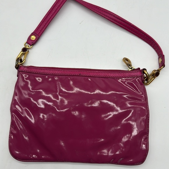 Marc Jacobs Hot Pink Small Crossbody Bag MCB6324E - Picture 3 of 13